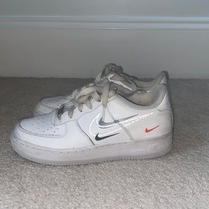 Big Kids Nike Air Forces in Size:5y